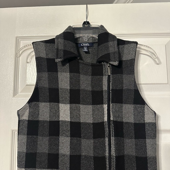 Chaps Women’s Buffalo Plaid Sweater Vest - Picture 2 of 12
